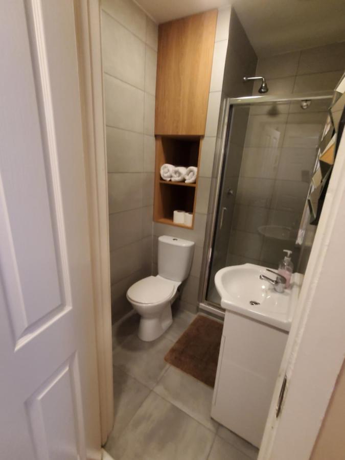 더블린 Kgt House B&B 외부 사진