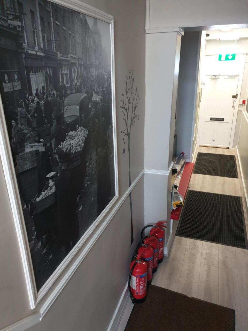 더블린 Kgt House B&B 외부 사진