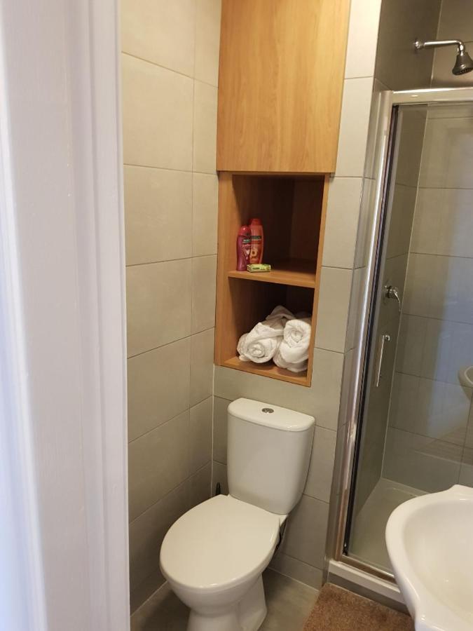 더블린 Kgt House B&B 외부 사진
